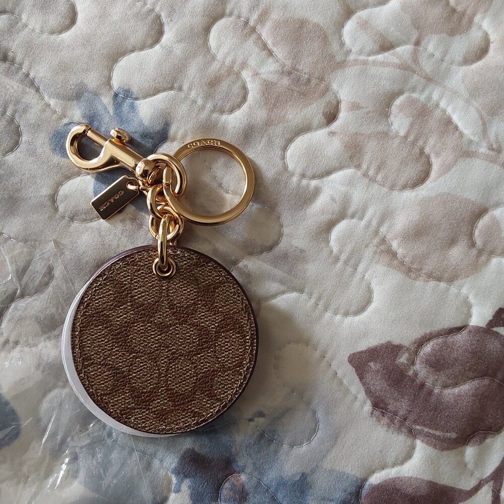 ***LOW START *** NIP Coach Mirror Purse Charm/Key Fob